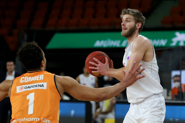 灵活的进攻 灵活的进攻