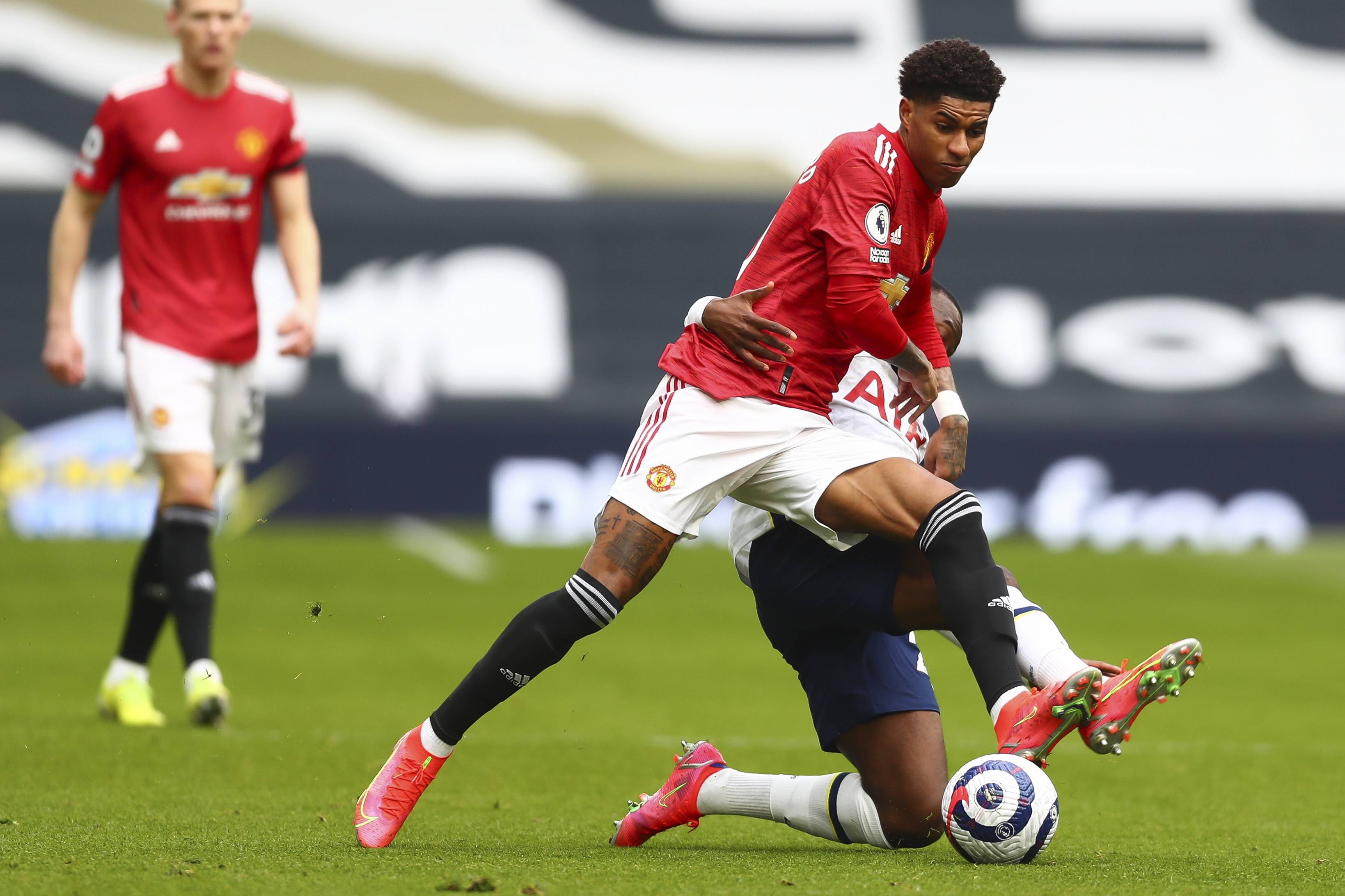 正是依靠全 正是依靠全